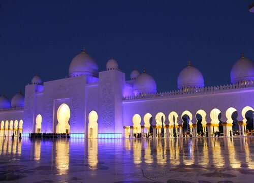 Sheikh Zayed Grand Mosque Abu Dhabi: A Tapestry of Beauty, Unity, and Legacy